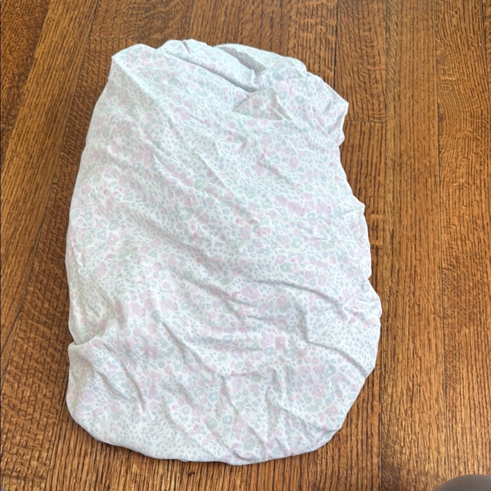 Leighton Lilac Biscuit Home Soft Pastel Fitted Crib Sheet